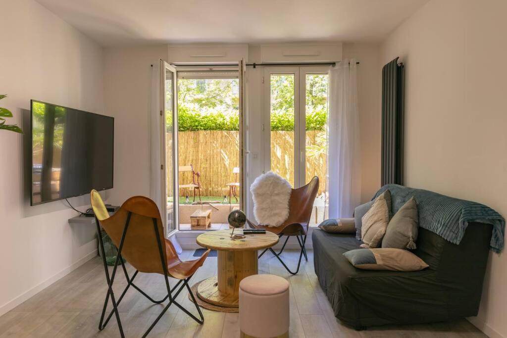Superbe Appart Plein Centre Avec Parking & Jardin ميتز المظهر الخارجي الصورة